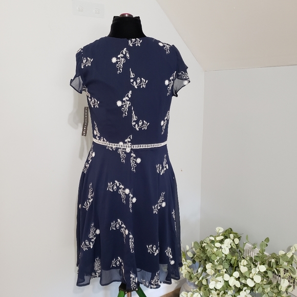NWT Madison Leigh Floral Sheer Cutout Blue Dress - Picture 3 of 14